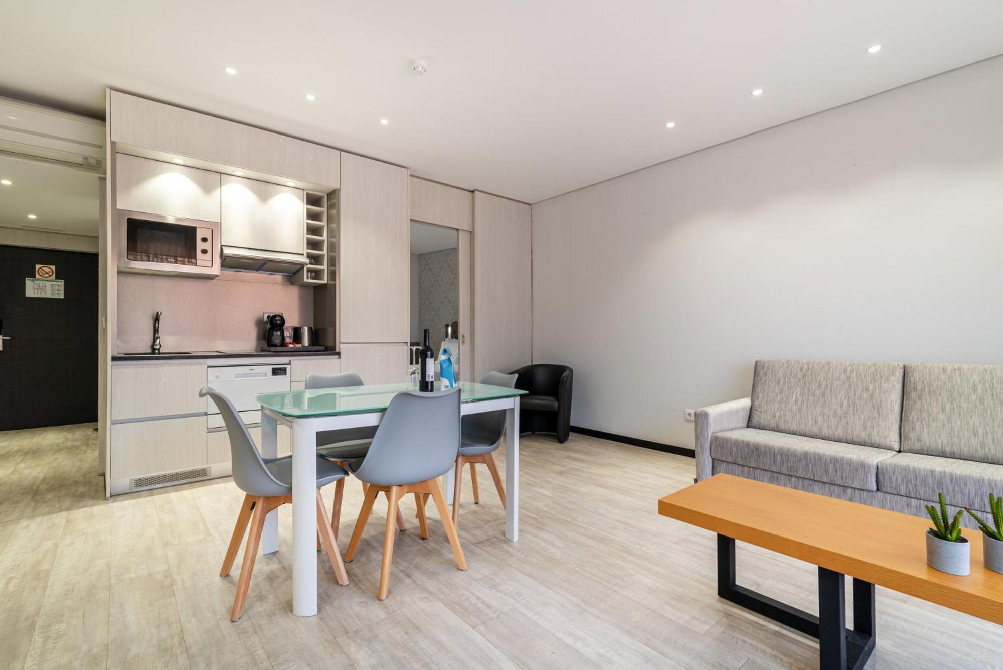 Smartr Porto Gaia Vila Nova de Gaia Exterior photo
