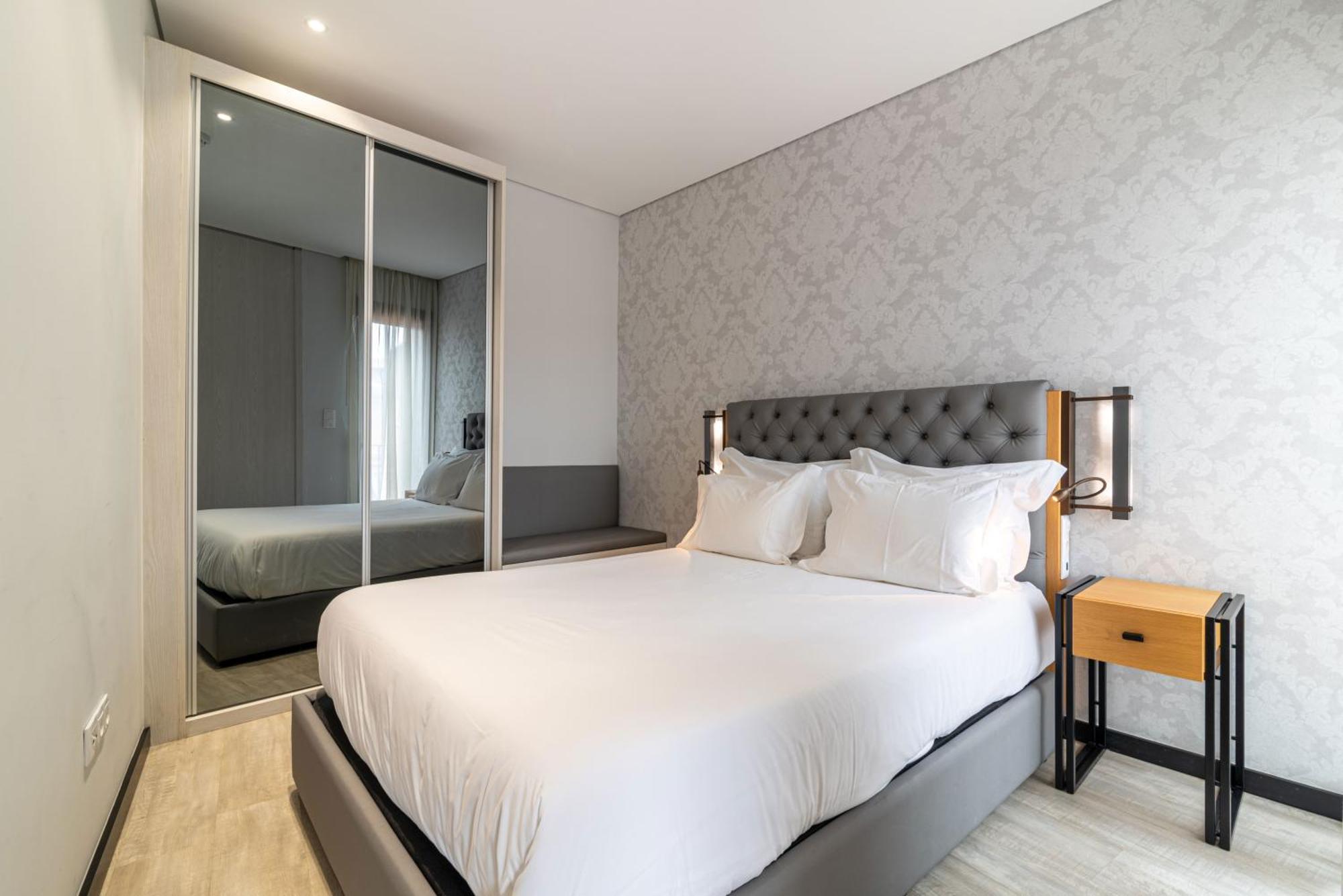 Smartr Porto Gaia Vila Nova de Gaia Exterior photo